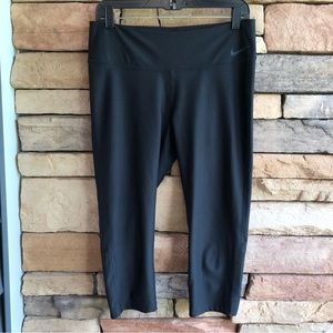 Nike black capri Leggings Large